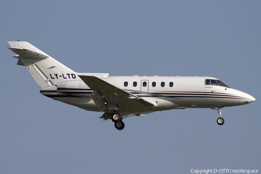 Charter Jets Raytheon Hawker 800XP (LY-LTD) | Photo 450521