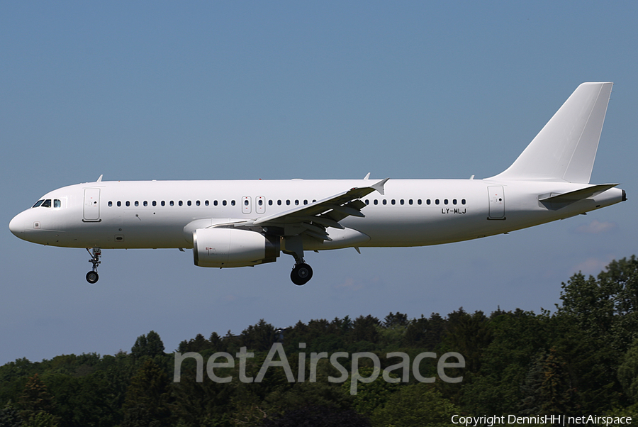 Avion Express Airbus A320-232 (LY-MLJ) | Photo 510792