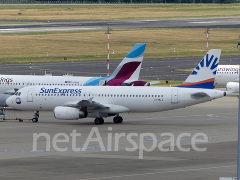 SunExpress (Avion Express) Airbus A320-232 (LY-MLJ) at  Dusseldorf - International, Germany