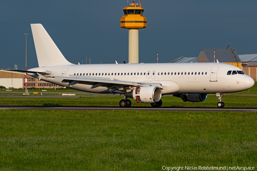 SunExpress (Avion Express) Airbus A320-214 (LY-NVO) | Photo 569697