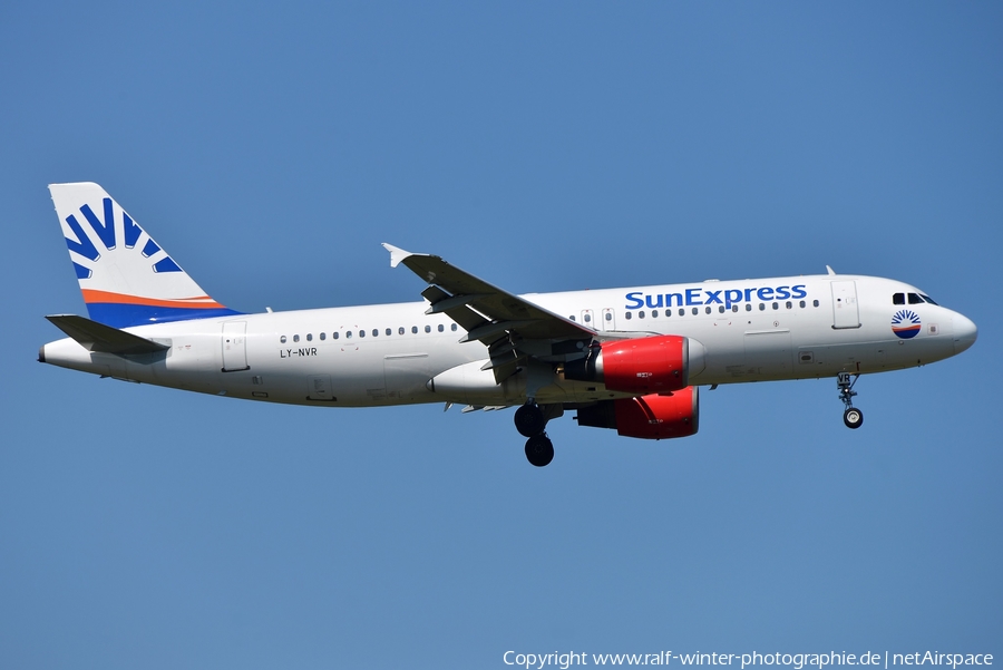 SunExpress Airbus A320-214 (LY-NVR) | Photo 537244