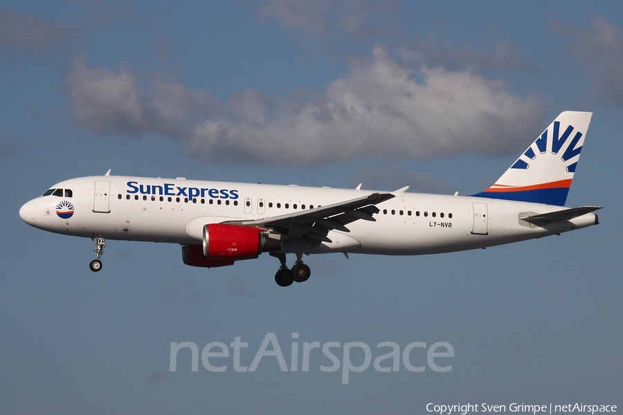 SunExpress Airbus A320-214 (LY-NVR) | Photo 333757