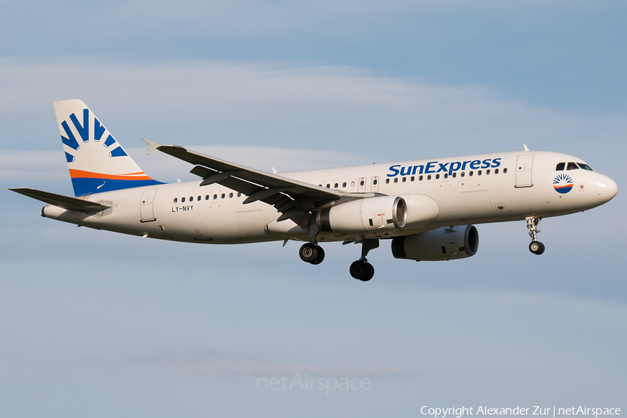 SunExpress (Avion Express) Airbus A320-232 (LY-NVY) | Photo 334509