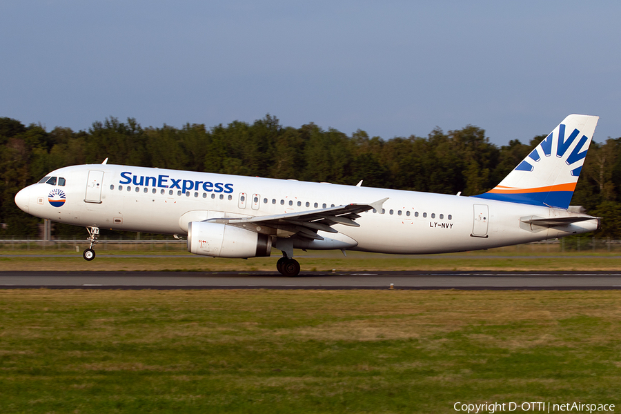 SunExpress (Avion Express) Airbus A320-232 (LY-NVY) | Photo 344071