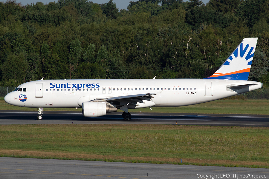 SunExpress (Avion Express) Airbus A320-214 (LY-NVZ) | Photo 260780