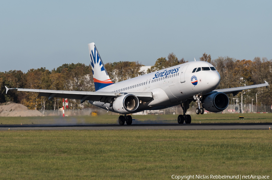 SunExpress (Avion Express) Airbus A320-214 (LY-NVZ) | Photo 274895