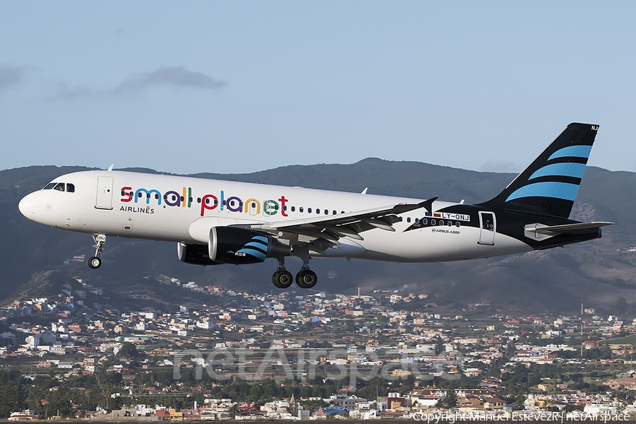 Small Planet Airlines Airbus A320-214 (LY-ONJ) | Photo 124293