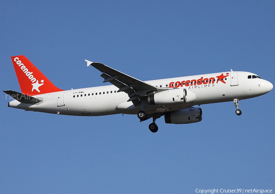 Corendon Airlines Airbus A320-232 (LY-OWL) | Photo 519119
