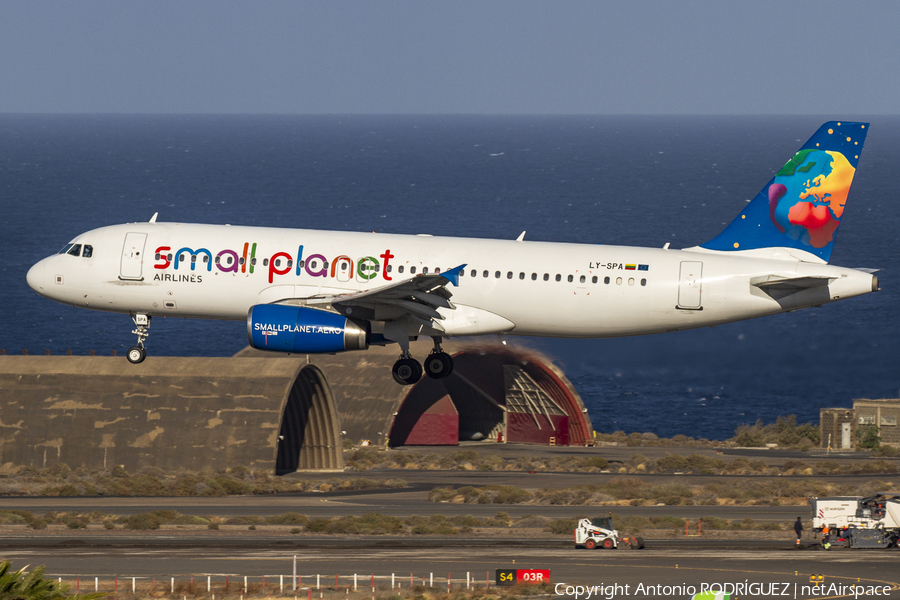 Small Planet Airlines Airbus A320-232 (LY-SPA) | Photo 179314
