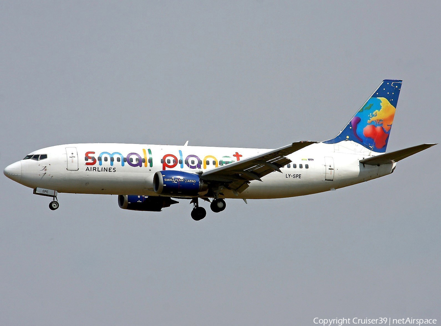 Small Planet Airlines Boeing 737-31S (LY-SPE) | Photo 113456