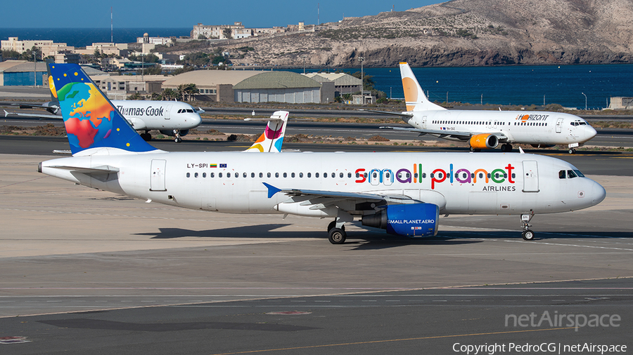 Small Planet Airlines Airbus A320-214 (LY-SPI) | Photo 489533