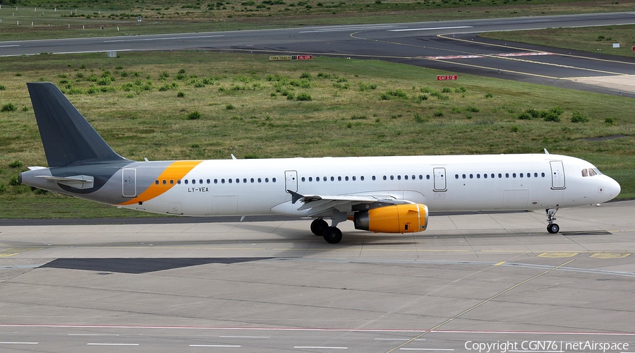 Thomas Cook Airlines (Avion Express) Airbus A321-231 (LY-VEA) | Photo 393494