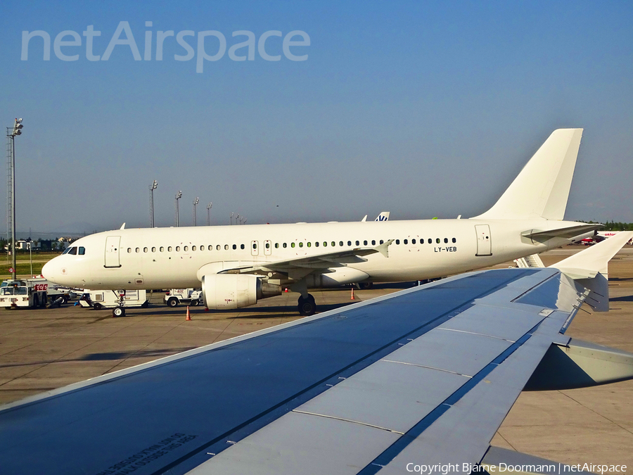SunExpress (Avion Express) Airbus A320-214 (LY-VEB) | Photo 434165