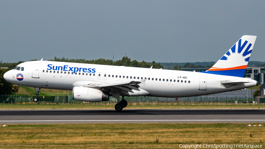 SunExpress (Avion Express) Airbus A320-233 (LY-VEI) | Photo 280899