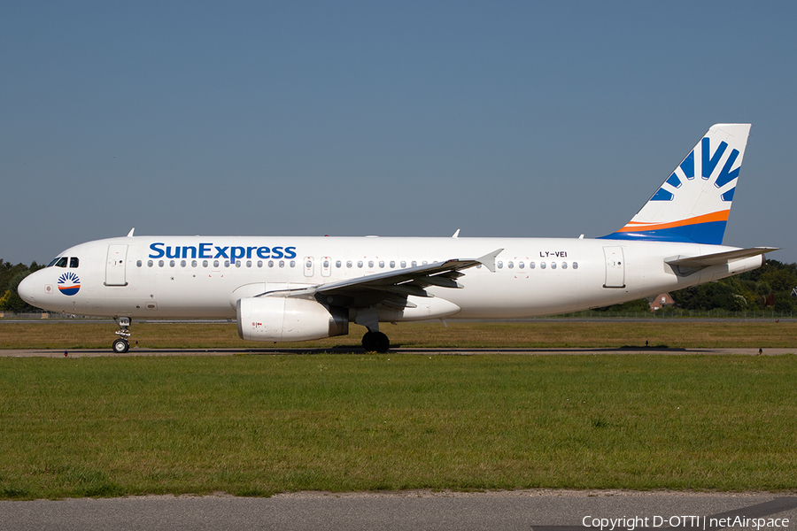 SunExpress (Avion Express) Airbus A320-233 (LY-VEI) | Photo 344168