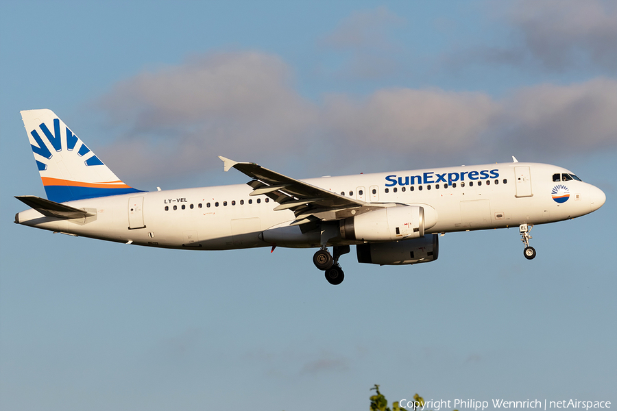 SunExpress (Avion Express) Airbus A320-232 (LY-VEL) | Photo 340336