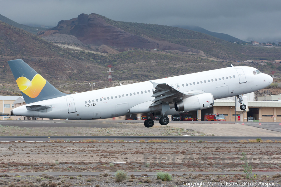 Thomas Cook Airlines (Avion Express) Airbus A320-233 (LY-VEN) | Photo 249843