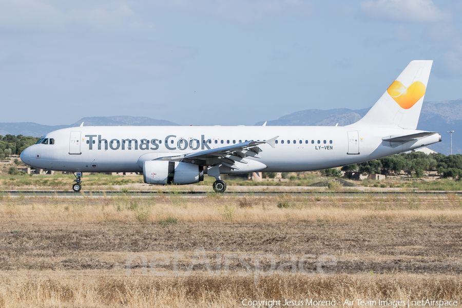 Thomas Cook Airlines (Avion Express) Airbus A320-233 (LY-VEN) | Photo 171357