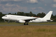 Vueling Airbus A320-233 (LY-VEO) at  Hamburg - Fuhlsbuettel (Helmut Schmidt), Germany