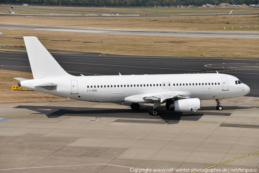 Avion Express Airbus A320-232 (LY-VEQ) | Photo 413575