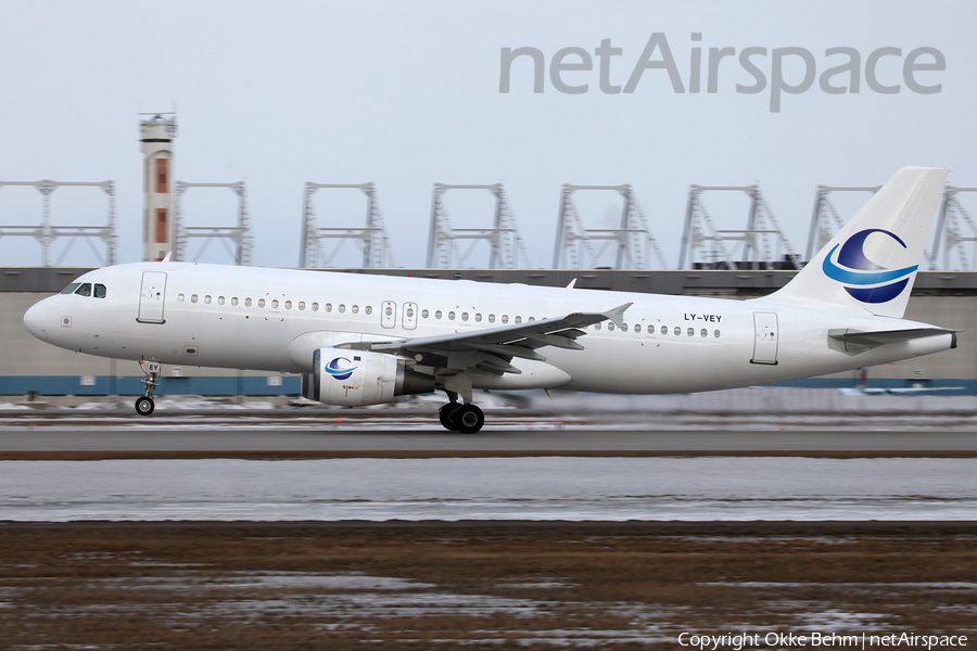 Avion Express Airbus A320-212 (LY-VEY) | Photo 286030
