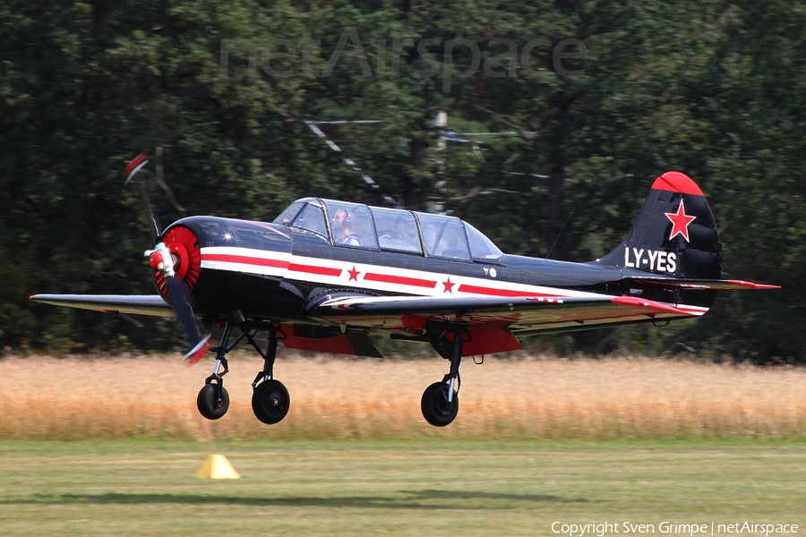 (Private) Yakovlev Yak-52 (LY-YES) | Photo 476397