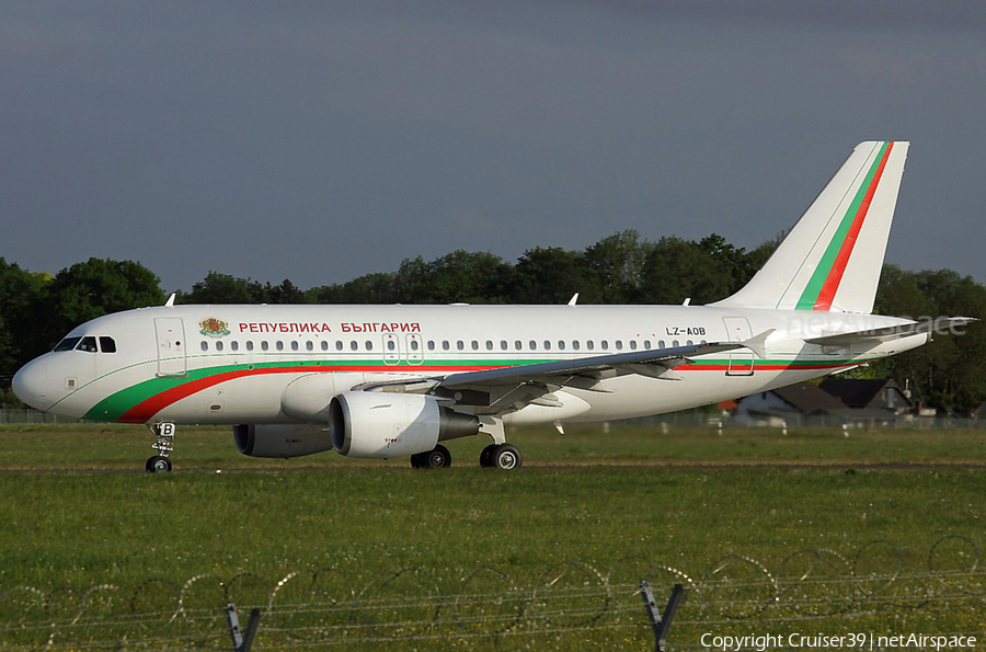 Bulgarian Government Airbus A319-112 (LZ-AOB) | Photo 523428