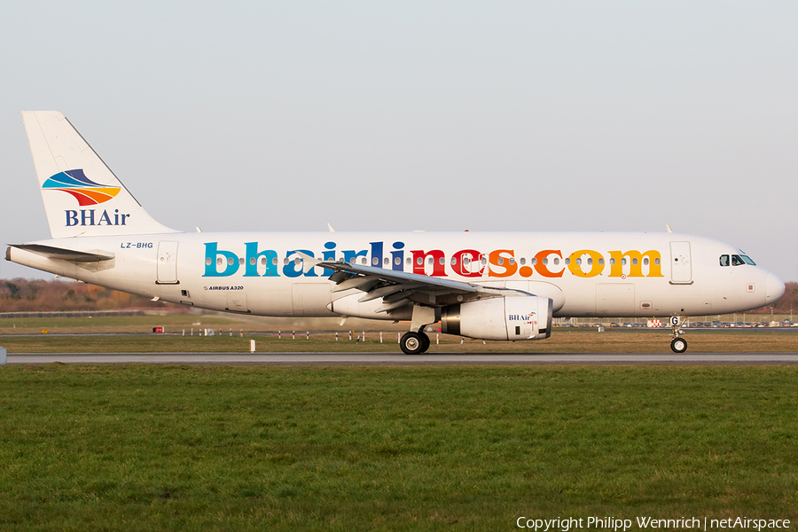 BH Air (Balkan Holidays) Airbus A320-232 (LZ-BHG) | Photo 257175