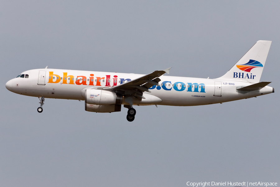 BH Air (Balkan Holidays) Airbus A320-232 (LZ-BHG) | Photo 516952