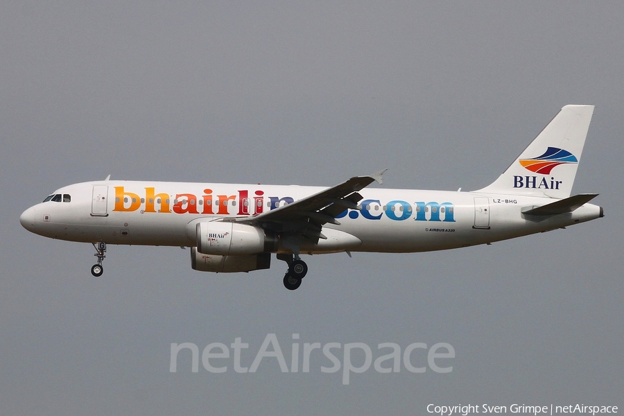 BH Air (Balkan Holidays) Airbus A320-232 (LZ-BHG) | Photo 78240