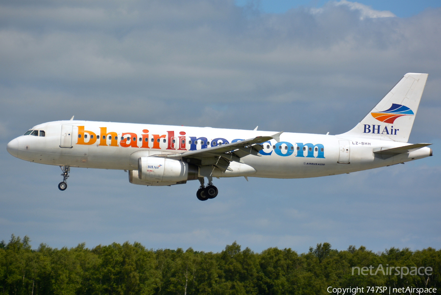 BH Air (Balkan Holidays) Airbus A320-232 (LZ-BHH) | Photo 170494