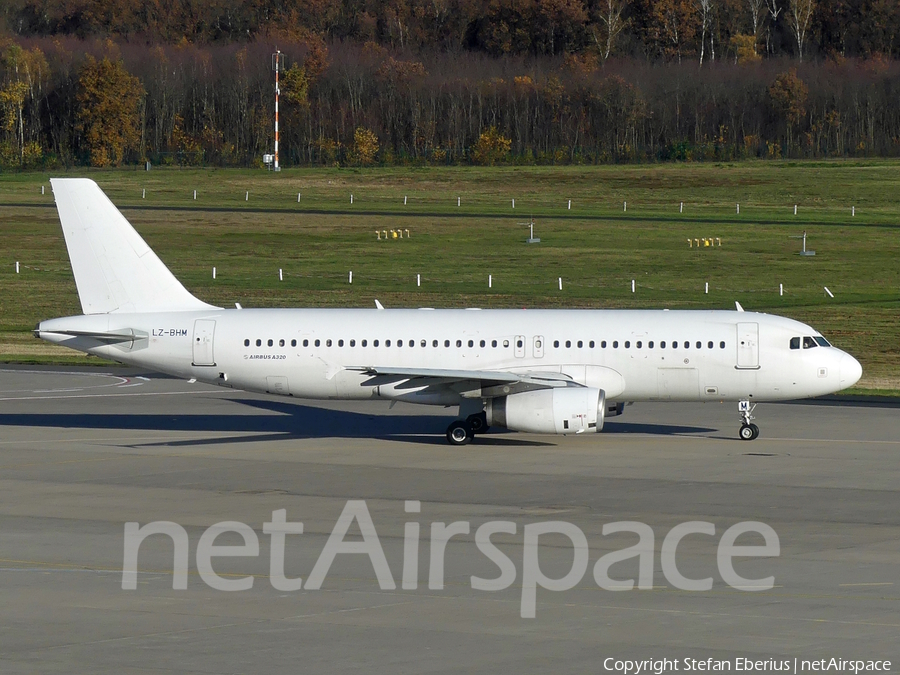 BH Air (Balkan Holidays) Airbus A320-232 (LZ-BHM) | Photo 600573