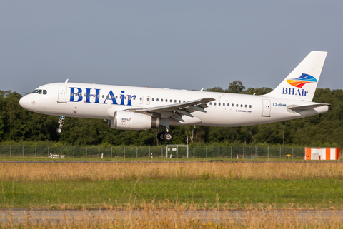 BH Air (Balkan Holidays) Airbus A320-232 (LZ-BHM) at  Hamburg - Fuhlsbuettel (Helmut Schmidt), Germany