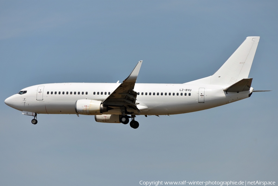 Bul Air Boeing 737-3H4 (LZ-BVU) | Photo 389142