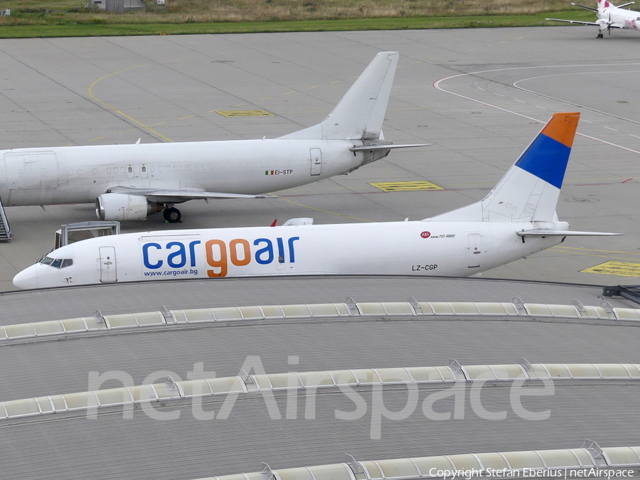 Cargo Air Boeing 737-35B(SF) (LZ-CGP) | Photo 462222
