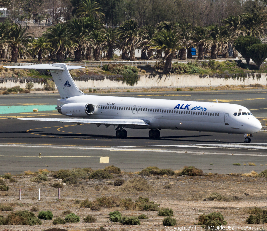 ALK Airlines McDonnell Douglas MD-82 (LZ-DEO) | Photo 169317