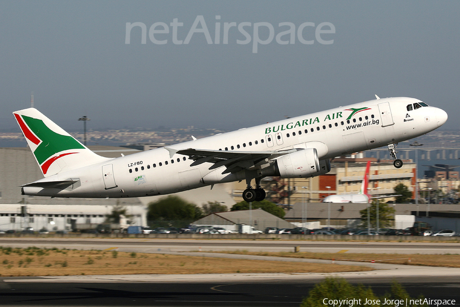 Bulgaria Air Airbus A320-214 (LZ-FBD) | Photo 476889