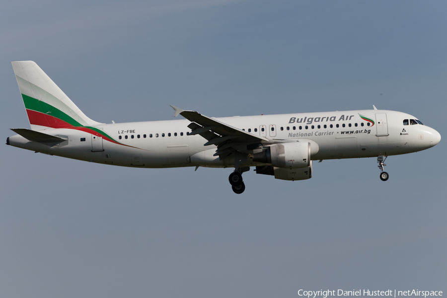 Bulgaria Air Airbus A320-214 (LZ-FBE) | Photo 410928