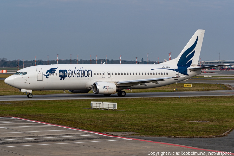 GP Aviation Boeing 737-430 (LZ-GPA) | Photo 664142