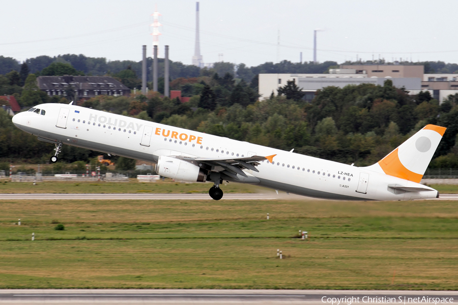 Holiday Europe Airbus A321-231 (LZ-HEA) | Photo 399932