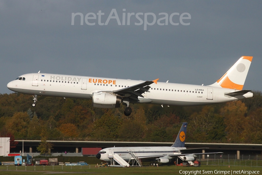 Holiday Europe Airbus A321-231 (LZ-HEA) | Photo 354985