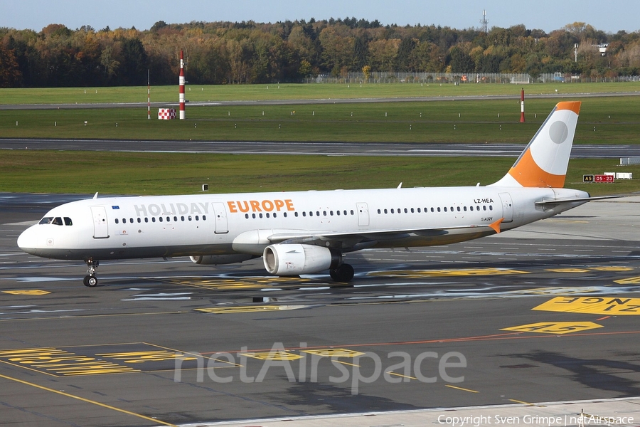 Holiday Europe Airbus A321-231 (LZ-HEA) | Photo 374443