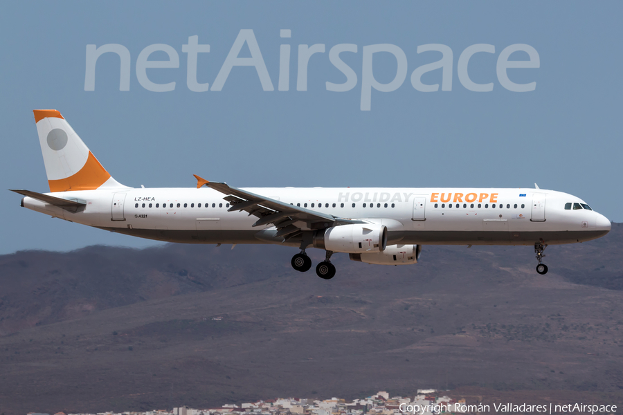 Holiday Europe Airbus A321-231 (LZ-HEA) | Photo 396837