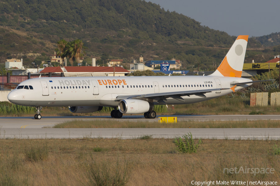 Holiday Europe Airbus A321-231 (LZ-HEA) | Photo 415214