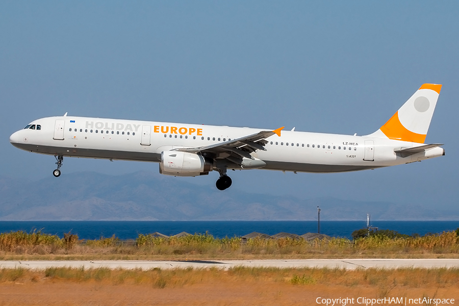 Holiday Europe Airbus A321-231 (LZ-HEA) | Photo 417601