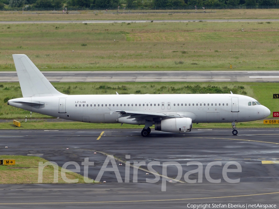 European Air Charter Airbus A320-231 (LZ-LAA) | Photo 628237