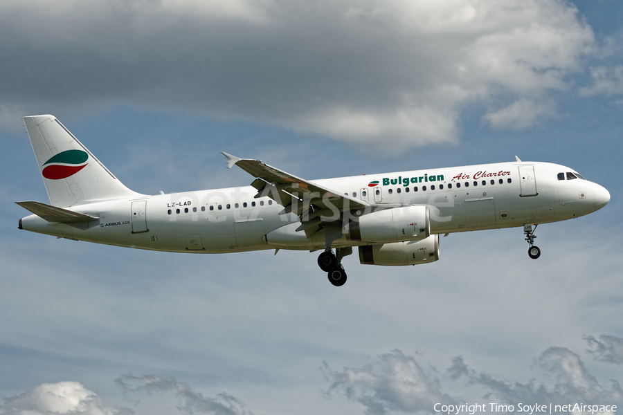 Bulgarian Air Charter Airbus A320-231 (LZ-LAB) | Photo 345455