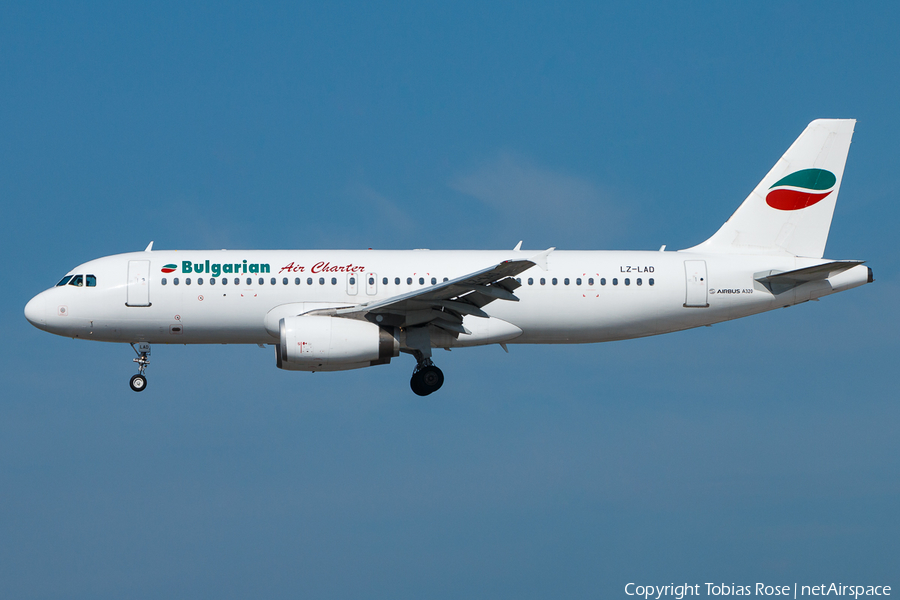 Bulgarian Air Charter Airbus A320-231 (LZ-LAD) | Photo 335680