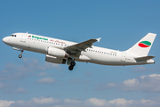 Bulgarian Air Charter Airbus A320-231 (LZ-LAE) at  Hamburg - Fuhlsbuettel (Helmut Schmidt), Germany
