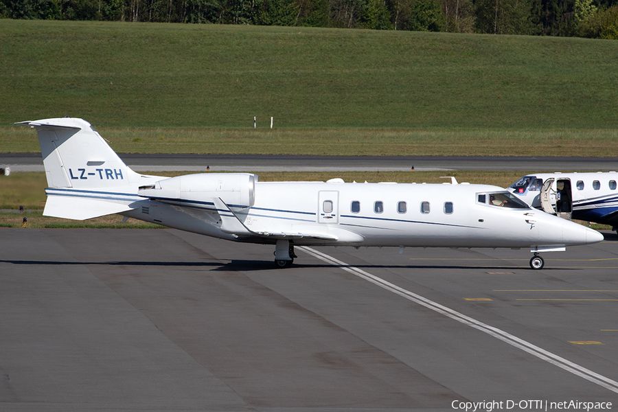 (Private) Bombardier Learjet 60 (LZ-TRH) | Photo 260786